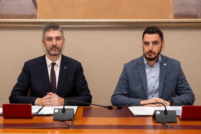 Potpisan ugovor za izgradnju sportske dvorane u Orašcu