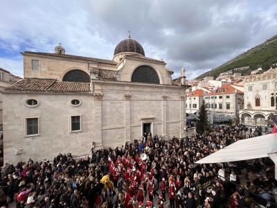 Gradonačelnik Franković nazdravio Badnji dan u Dubrovniku