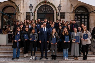 Gradonačelnik dodijelio stipendije s povećanjem od 15 posto