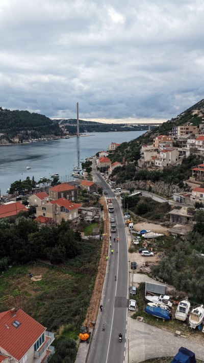 Radovi na sanaciji nogostupa u Mokošici
