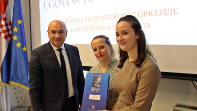 Dubrovačko-neretvanska županija dodijelila 200 tisuća eura za stipendije