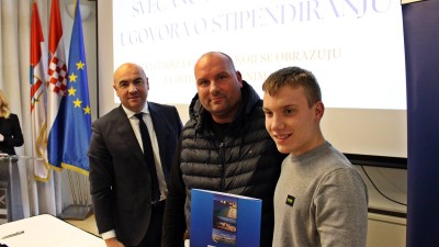 Dubrovačko-neretvanska županija dodijelila 200 tisuća eura za stipendije