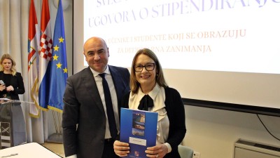 Dubrovačko-neretvanska županija dodijelila 200 tisuća eura za stipendije