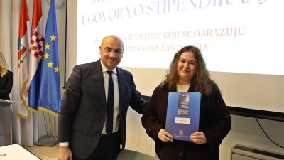 Dubrovačko-neretvanska županija dodijelila 200 tisuća eura za stipendije