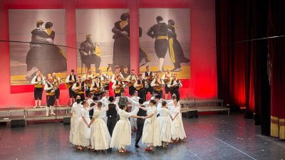 Župan Pezo i pročelnica Dadić Račić na proslavi 60 godina FA Linđo