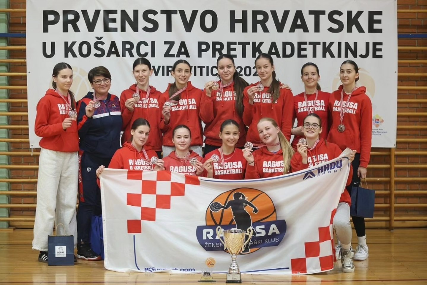 ČESTITKE SPORTAŠICAMA