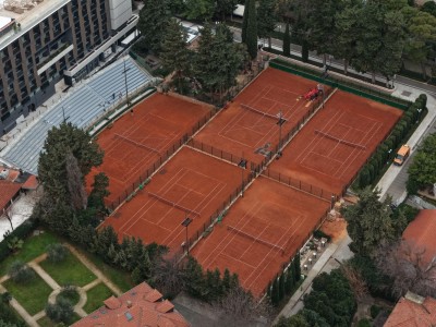 Završava obnova terena Tenis kluba Dubrovnik uoči WTA Dubrovnik Opena