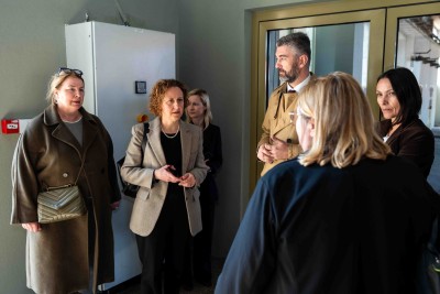 Gradonačelnik Franković i ministrica Obuljen Koržinek posjetili novi prostor knjižnice