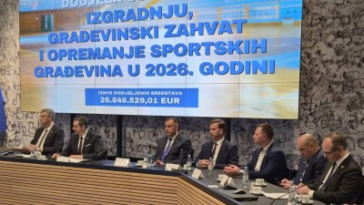 Župan Pezo potpisao ugovor za obnovu sportskih igrališta u Dubrovniku
