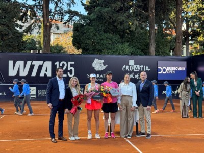 Župan Pezo uručio trofej pobjednici WTA Dubrovnik Opena