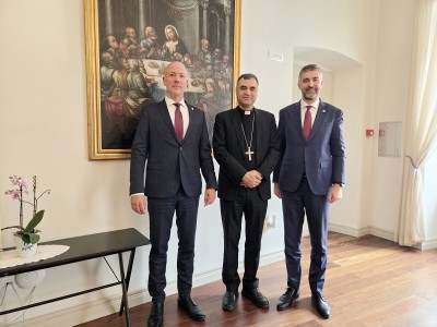 Gradonačelnik Franković i zamjenik Puzović posjetili biskupa