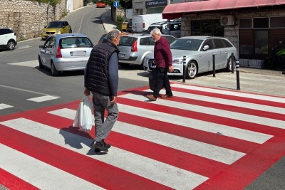 Obnovljeni pješački prijelazi u Ulici Andrije Hebranga