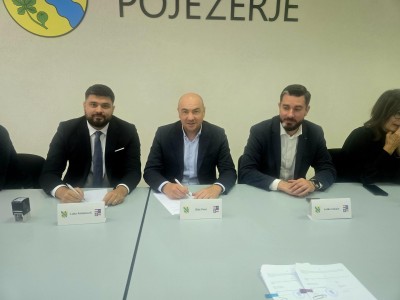 Župan Pezo potpisao ugovore o komunalnoj infrastrukturi