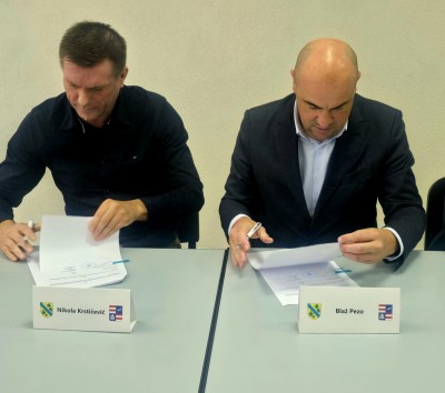 Župan Pezo potpisao ugovore o komunalnoj infrastrukturi