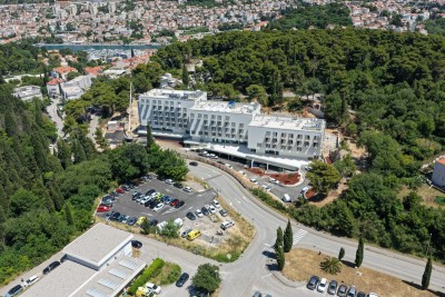 Gradonačelnik Franković obišao završnu fazu izgradnje Centra za starije