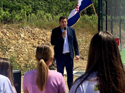 Župan Pezo posjetio Općinu Blato s naglaskom na sportsku infrastrukturu