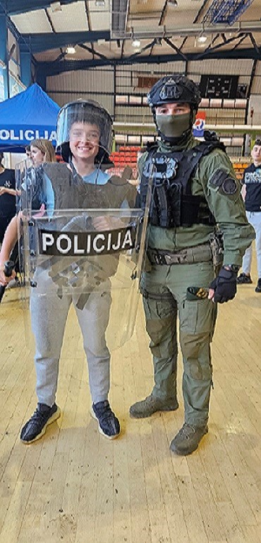 Policijska zanimanja predstavljena učenicima u Pločama