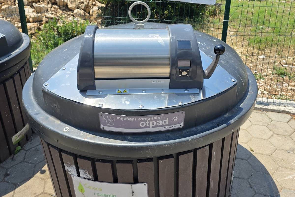 Započela ugradnja otpadomjera u Konavlima