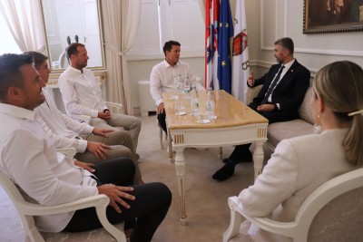 Teniski klub Ragusa primljen kod gradonačelnika Frankovića zbog povijesnog uspjeha