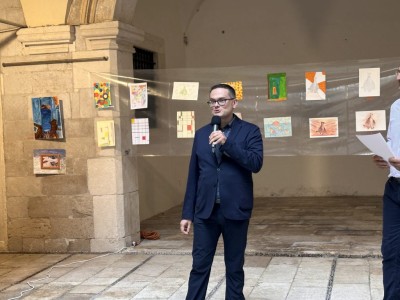 Otvorena izložba 'Boje iskustva' polaznika Kreativne radionice