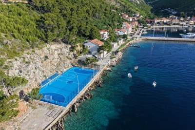 Završeno uređenje sportskih terena u Korčuli i Orebiću