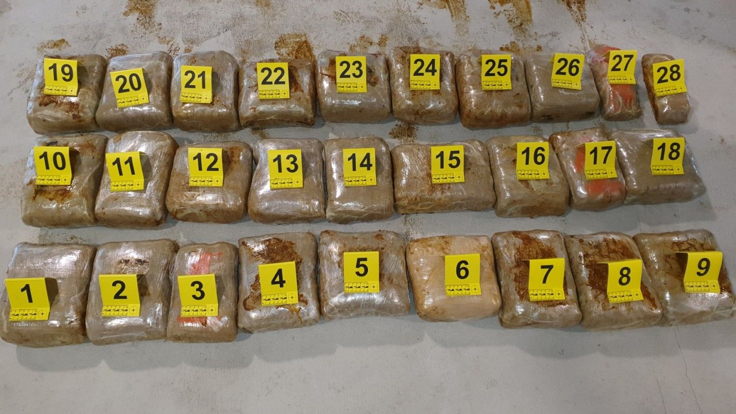 Albanci pokušali prošvercati 40 kilograma marihuane (FOTO)