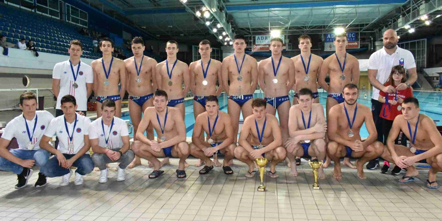 MORNARU TITULA, JUGAŠIMA SREBRO